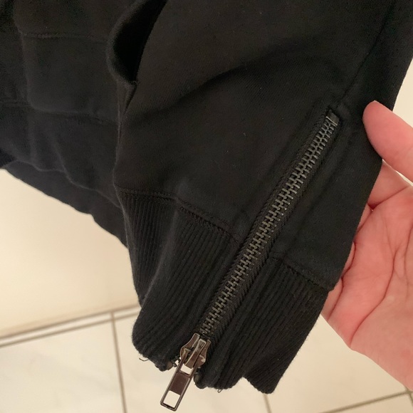 black lace up pocket front hoodie - Picture 3 of 5